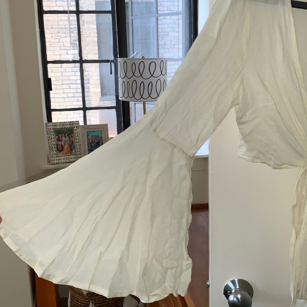 Tie Front Top - Picture 2 of 3